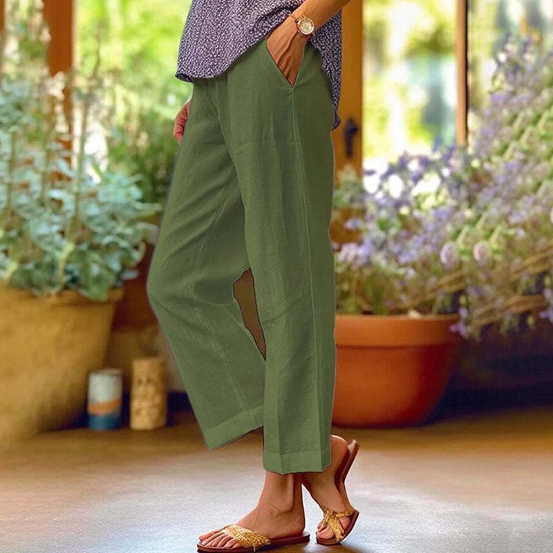 Rosalie | Straight Leg Pants in Light Fabric – Military Green