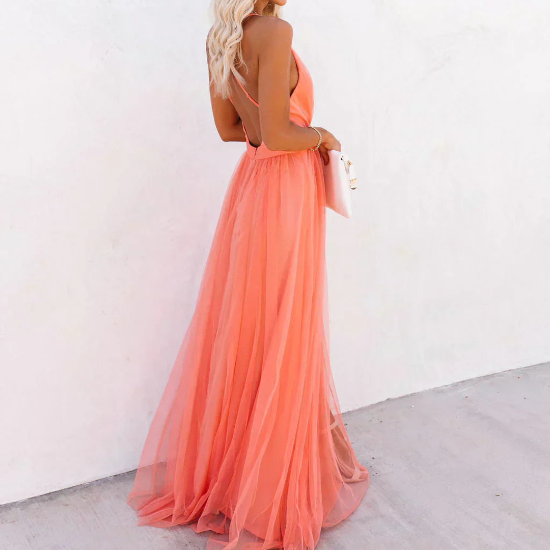 Sunniva | Light V-Neck Maxi Dress