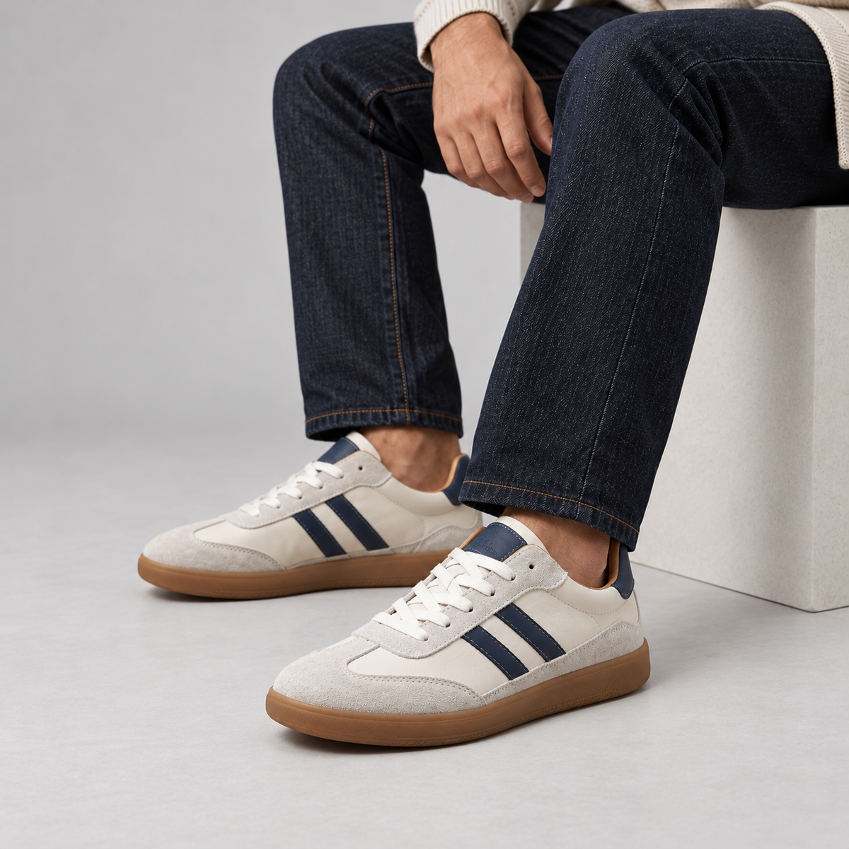 Florian | Classic Retro Sneakers with Breathable Mesh Panels