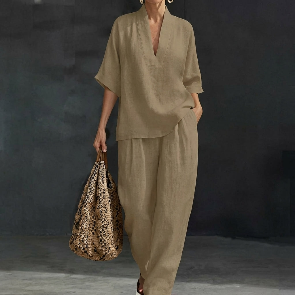 Della | Women's Two Piece Set with Relaxed Fit – Beige