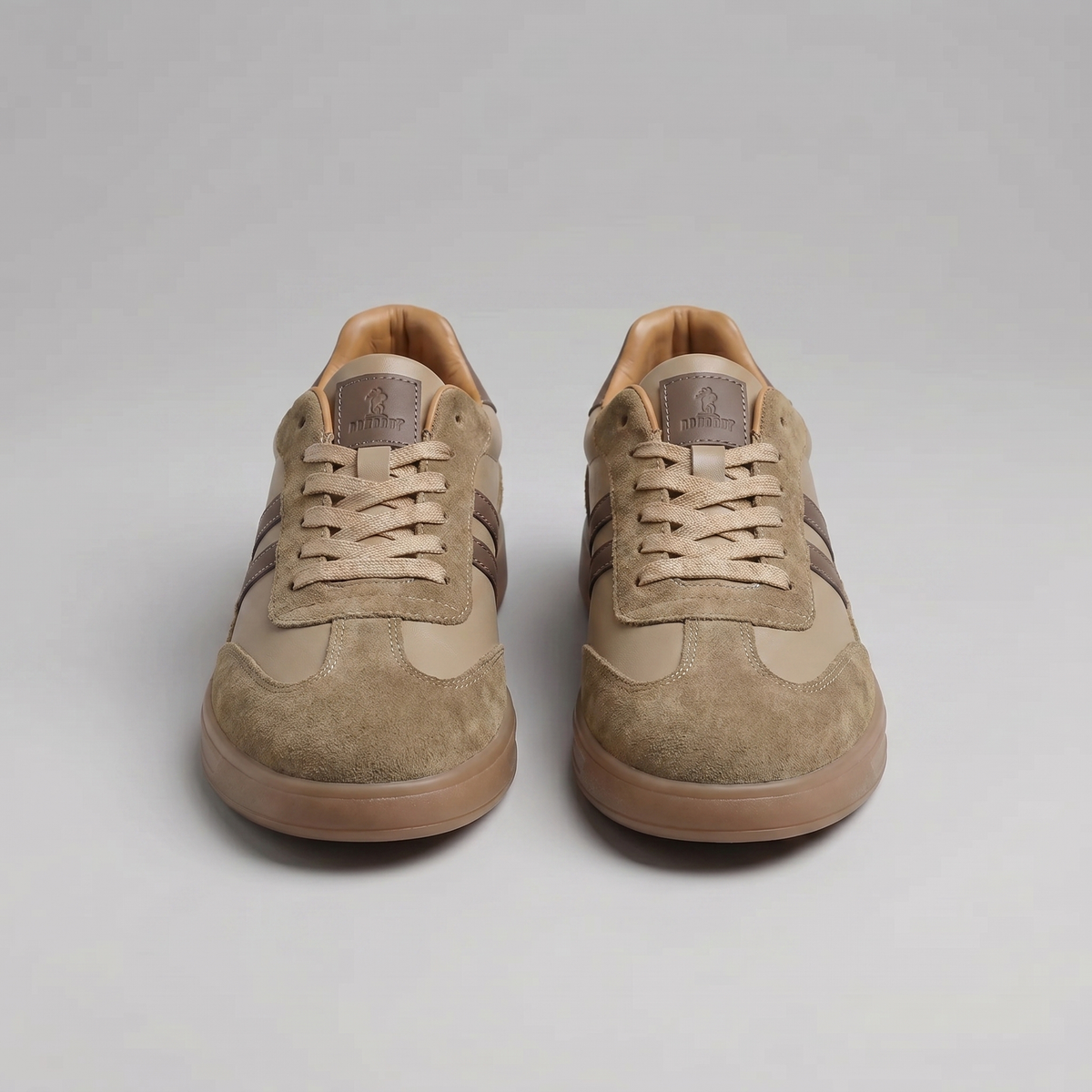 Florian | Classic Retro Sneakers with Breathable Mesh Panels