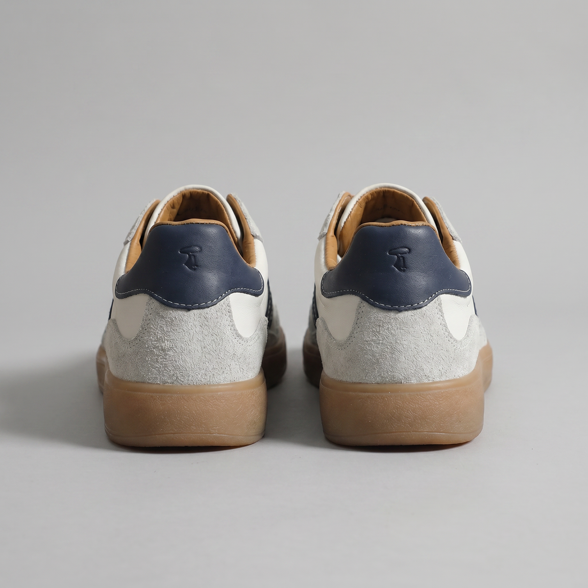 Florian | Classic Retro Sneakers with Breathable Mesh Panels