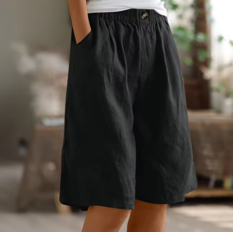 Jemima | Relaxed Linen Shorts with Side Pockets – Black