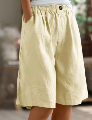 Jemima | Relaxed Linen Shorts with Side Pockets – Beige