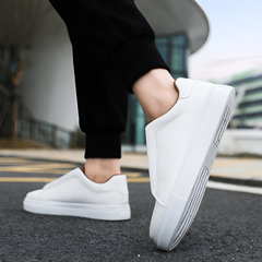 Ezra | Classic Vegan Everyday Sneakers