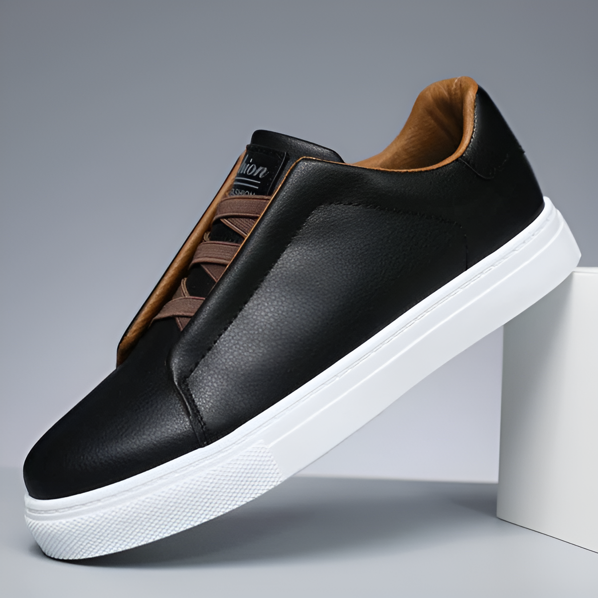 Ezra | Classic Vegan Everyday Sneakers – Black