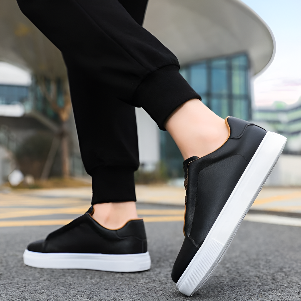 Ezra | Classic Vegan Everyday Sneakers