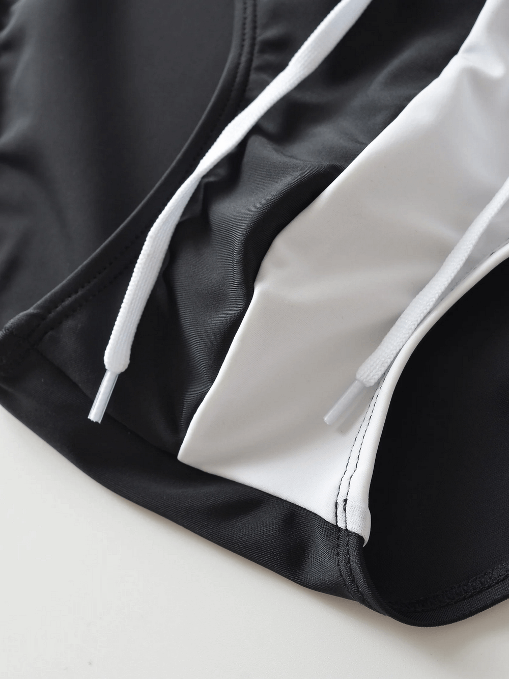 Lyle | Mid-Rise Swim Briefs with Colour Block Design