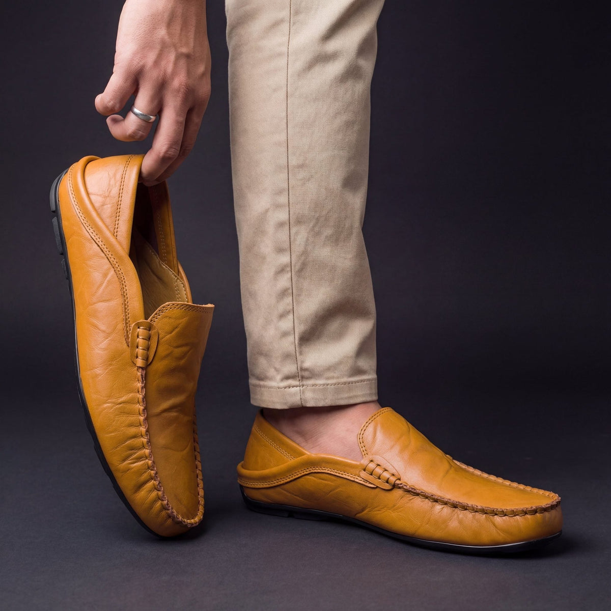 Orson | Grained Leather Laceless Moccasins