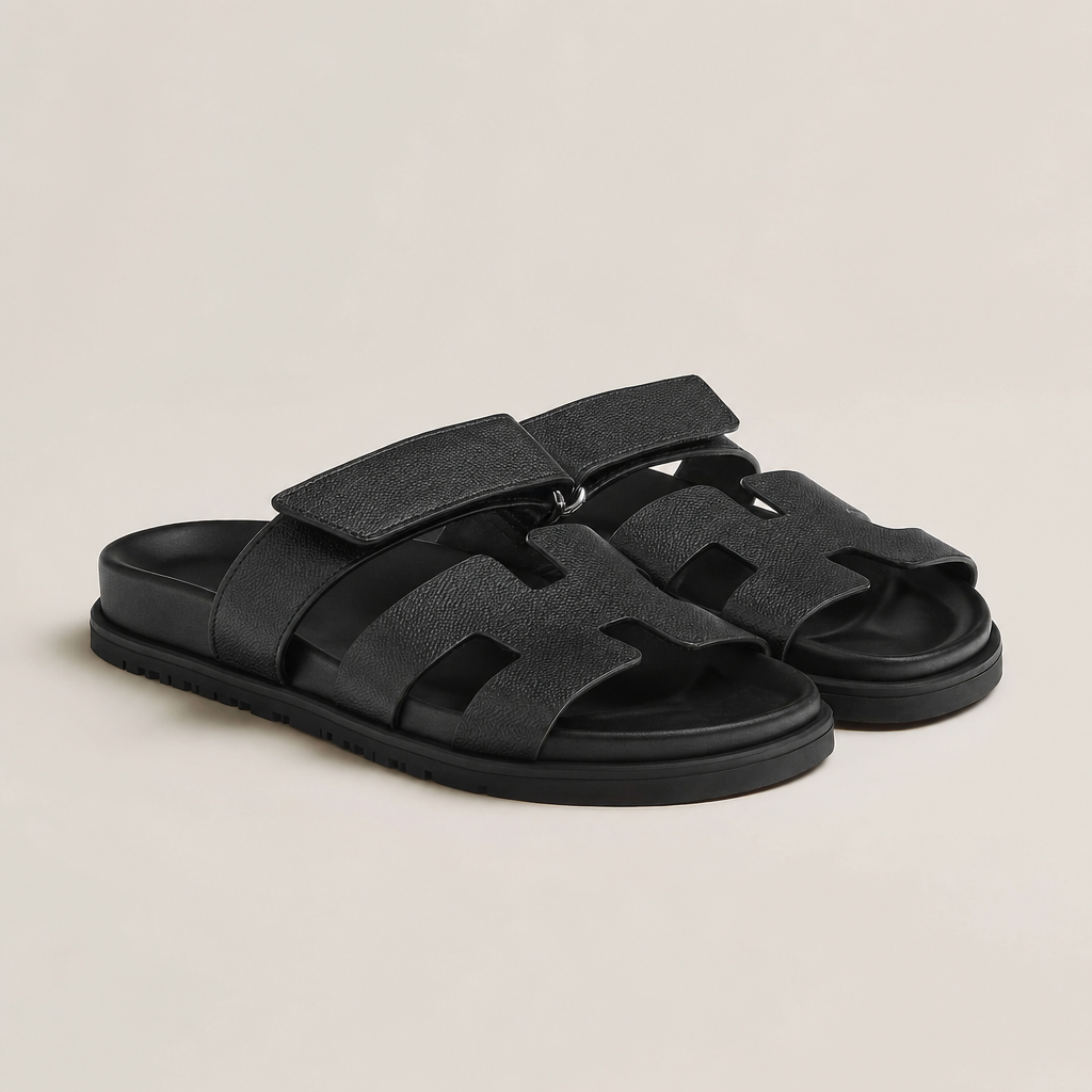 Tallulah | Cut-Out Flat Slip-On Sandals – Black